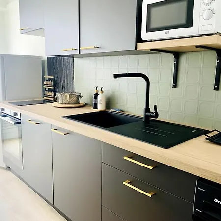 Cocon Lumineux Centre, Gare 10min, Wifi , 4p *
