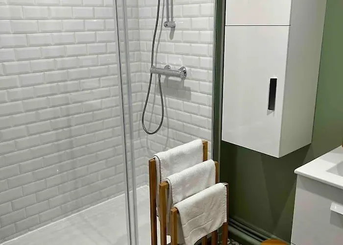 Cocon Lumineux Centre, Gare 10min, Wifi , 4p