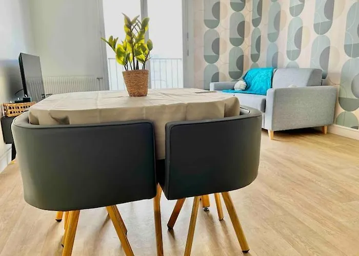 Apartment Cocon Lumineux Centre, Gare 10min, Wifi , 4p *