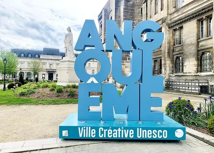 Cocon Lumineux Centre, Gare 10min, Wifi , 4p Angouleme